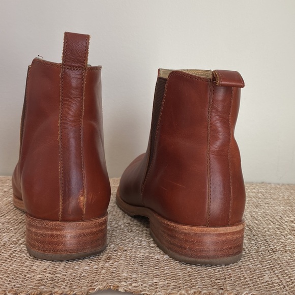 Nisolo Everyday Chelsea Boot - Picture 5 of 9